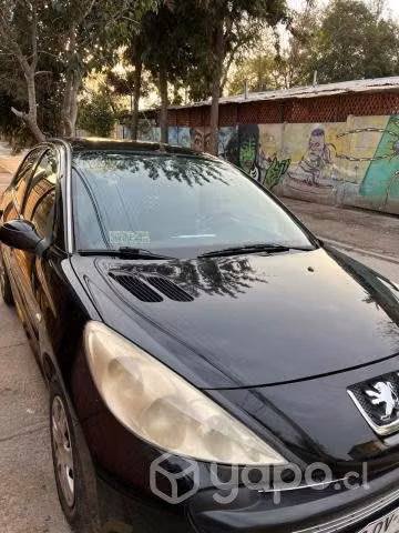Peugeot 207 2011