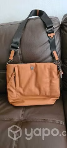 Bolso, cartera Original Pollini Nuevo