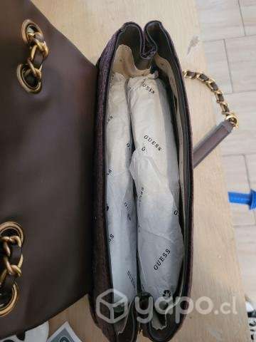 Cartera guess terciopelo nueva - Imagen 3