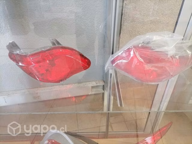 Reflectores el par yaris sport 2014-2017