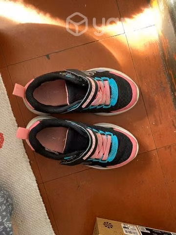Zapatillas niña Skechers