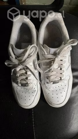 Zapatillas nike air force 1 talla 40 con 6 usos