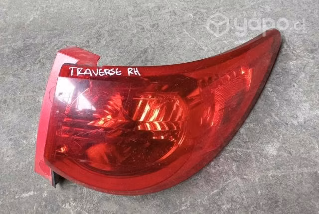 Foco trasero derecho chevrolet traverse