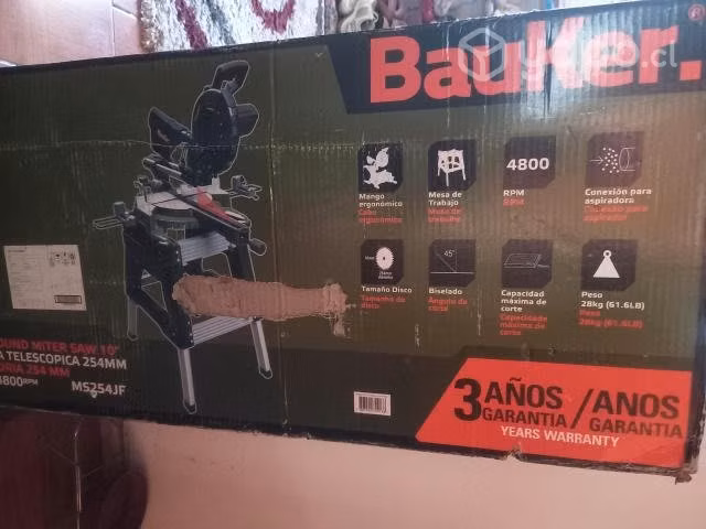 Vendo ingleteadora nueva