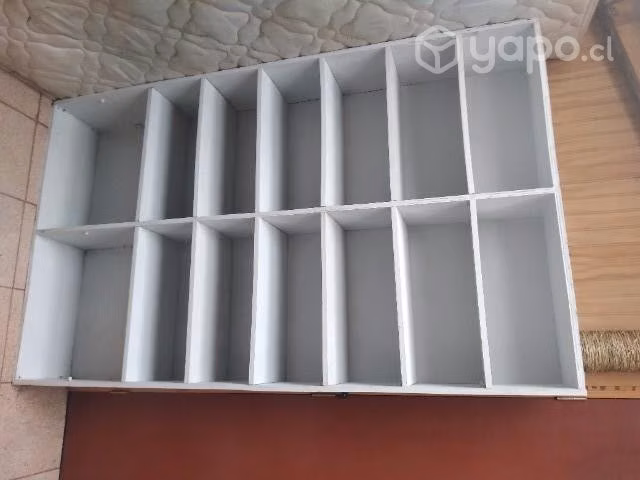 estante comoda escrtio chico velador mesita