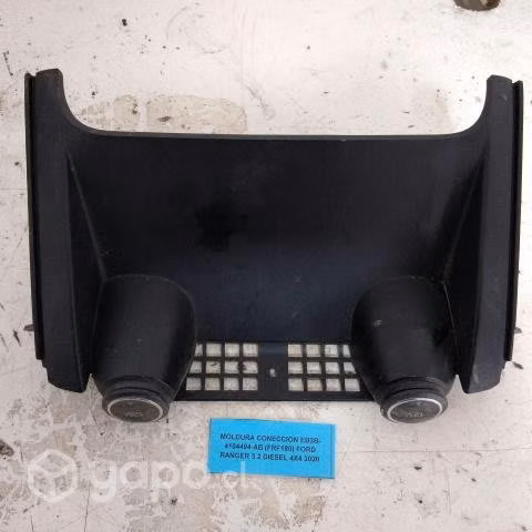 Moldura coneccion EB3B-4104494-AB (FRF180) Ford Ra