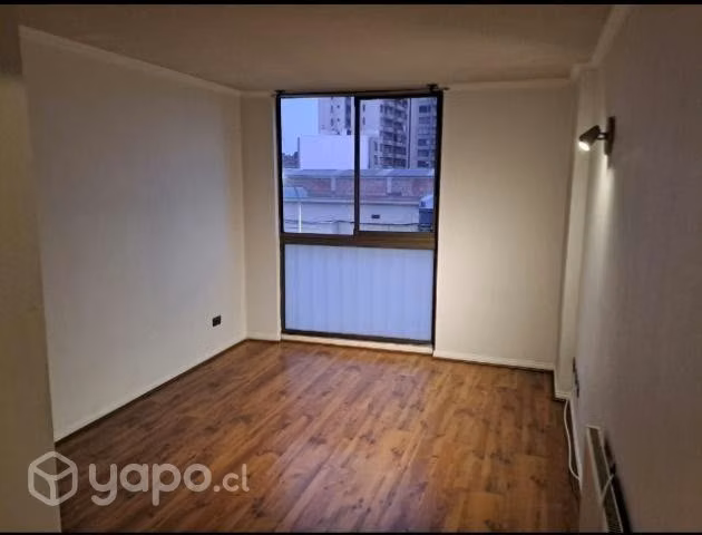 Arriendo departamento a Pasos metro TOESCA