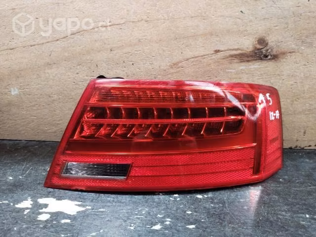 Foco Audi a Rh /mj01
