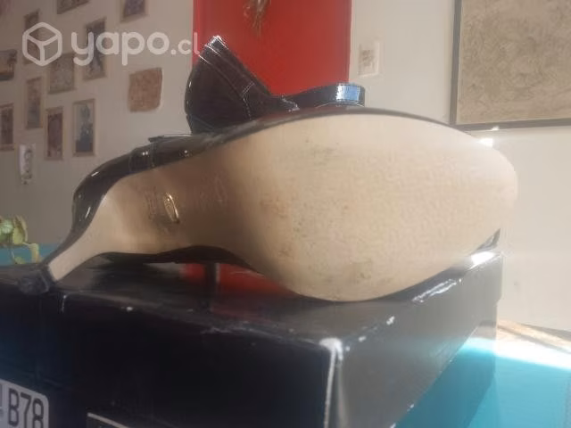 Zapato charol negro Gacel