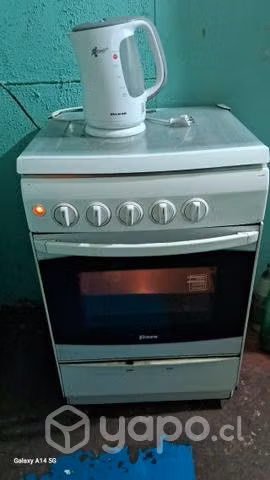 Se vende cocina loza hervidor