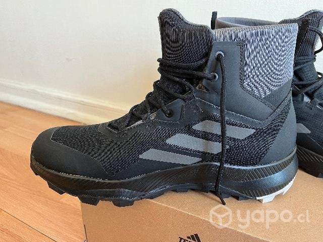 Botas Adidas Terrex - Imagen 2