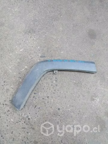 Moldura trasera derecha toyota rav4 2019 original