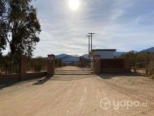 Parcela 5.000 metros en lago rapel