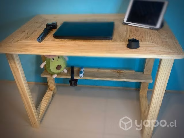 Escritorio de madera - Imagen 2