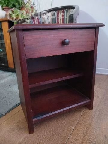 velador de madera