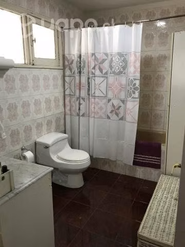 Casa en La Cisterna, cercana a Metro El Parron