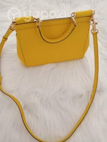 Cartera Dolce Gabbana sicilia usada impecable