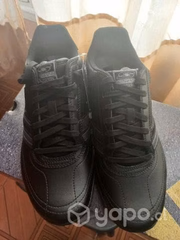 Zapatos de hombre marca Sckechers nuevos