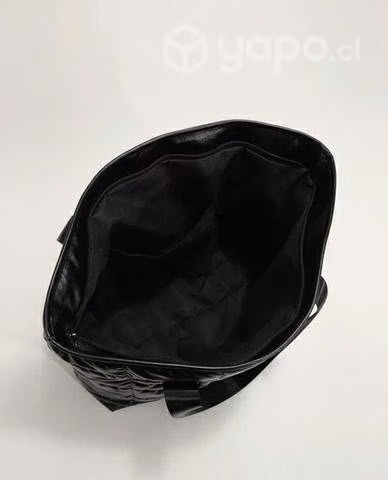Bolso acolchado tote color negro