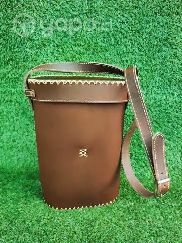 Bolso mateto de cuero suela