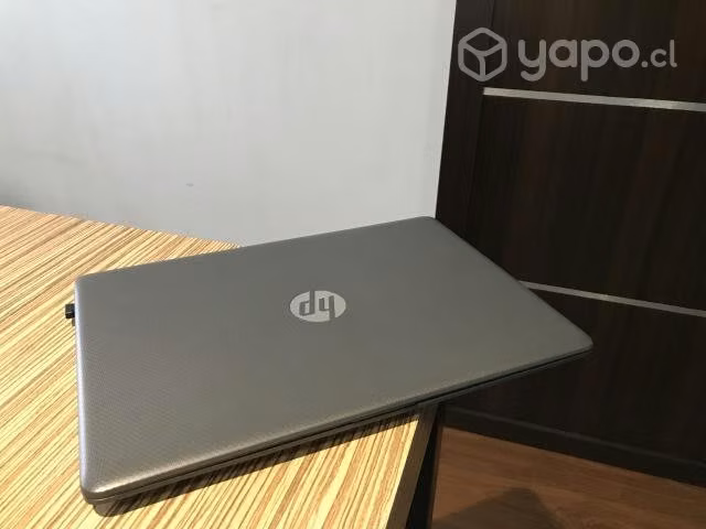 Notebook HP sin ningún uso + mouse inalámbrico - Imagen 3