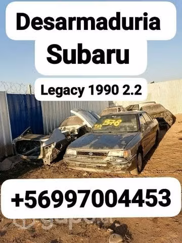 La puerta trasera derecha subaru legacy 1990