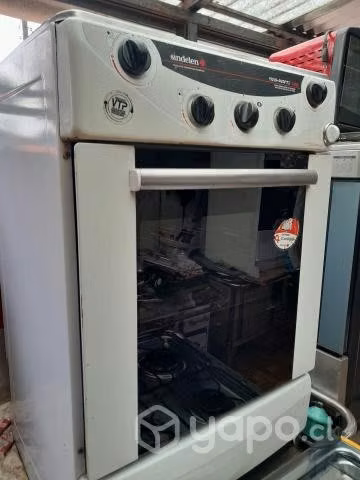 cocina a gas marca Sindelen