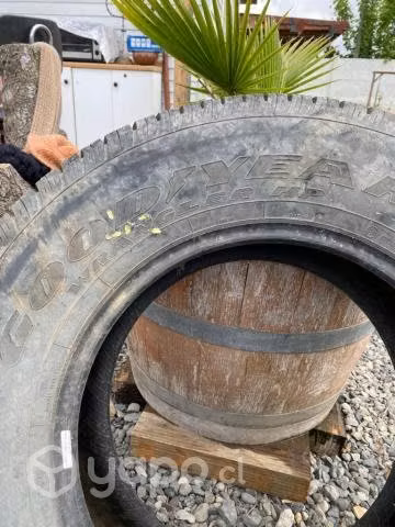 Neumatico 265/70 r17