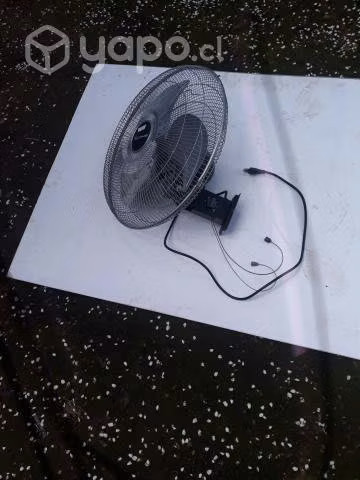 Ventilador grande de pared