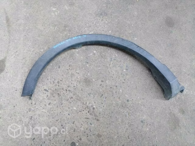 Moldura trasera derecha toyota rav4 original