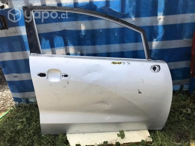 Puerta delantera derecha Kia Rio