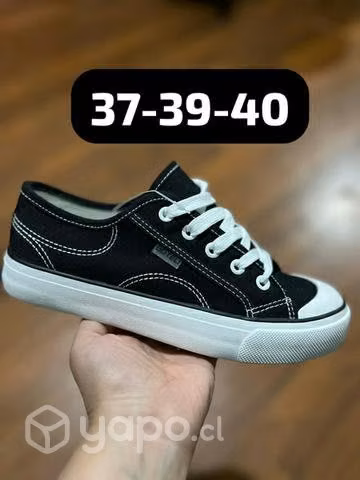 Zapatillas disponibles - Imagen 2