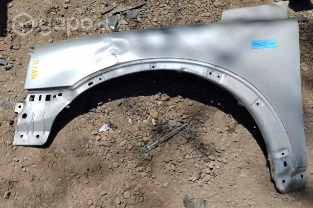 Tapabarro Del Izq Detalle (VLV176) Volvo XC90 2010