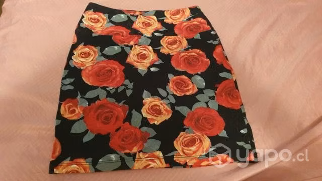 Falda floreado, forever21, talla small