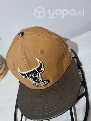 SnapBack Chicago Bulls New Era (Cuero c/n Detalle) - Imagen 2