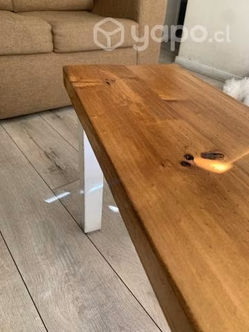Comedor de madera y fierro