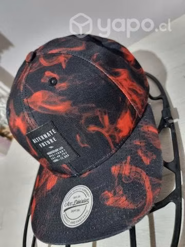 SnapBack ACC Division H&M