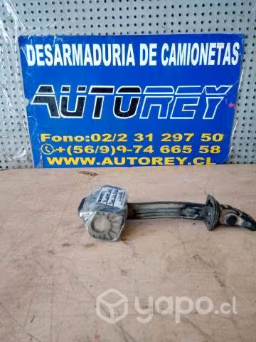 Trinquete puerta tras izq Volkswagen Amarok 2015