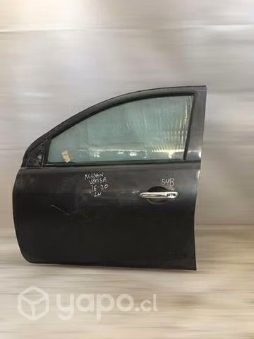 Puerta delantera Lh Nissan Versa 2016 2020