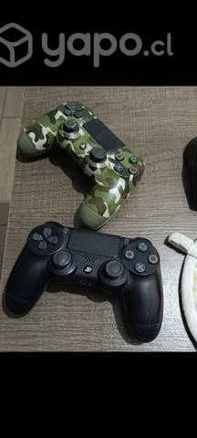 PlayStation 4 Slim 500GB + 2 controles + juegos - Imagen 2