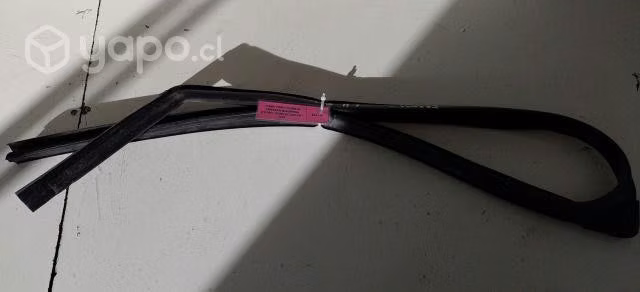 Goma Vidrio Puerta Trasera Izq Ford Ecosport 2020