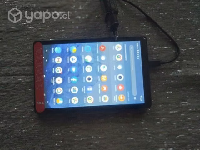 Tablet TCL con cargador - Imagen 4