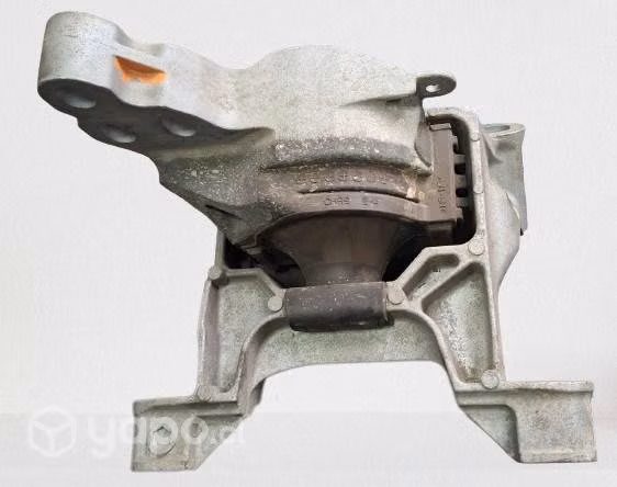 Soporte motor derecho Mazda 6 2.0 año 2015