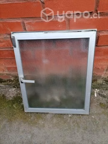 Ventana de aluminio 57 x 49