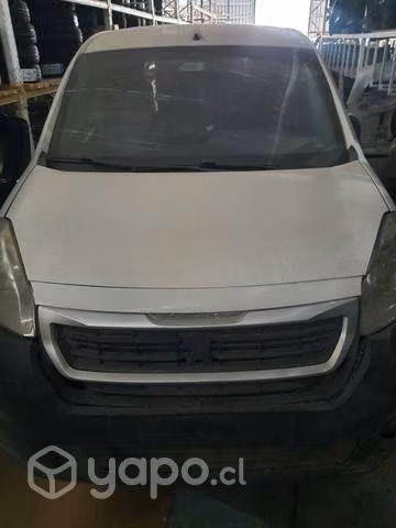 Capot peugeot partner 2012-2018 original usado
