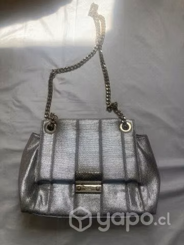 Muy linda cartera