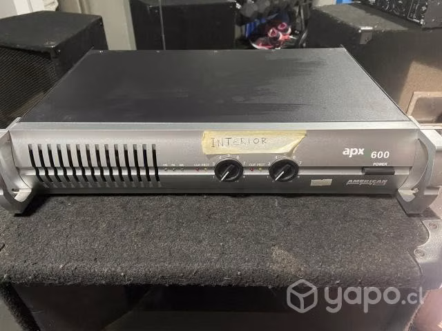 Parlantes mesa sonido amplificador