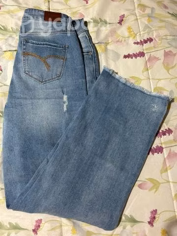 Pantalones en buen estado