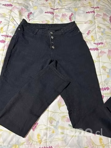 Pantalones en buen estado