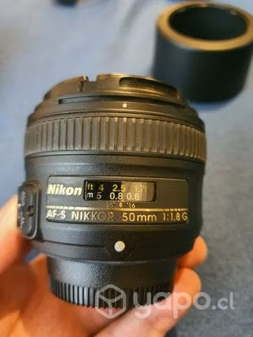 Camara Nikon D3400 con bolso y 3 objetivos